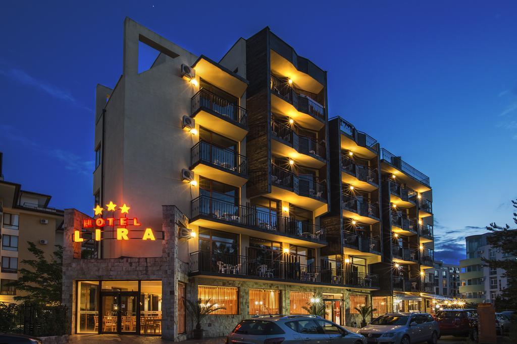 Hotel Lira Pantai Sunny Bagian luar foto